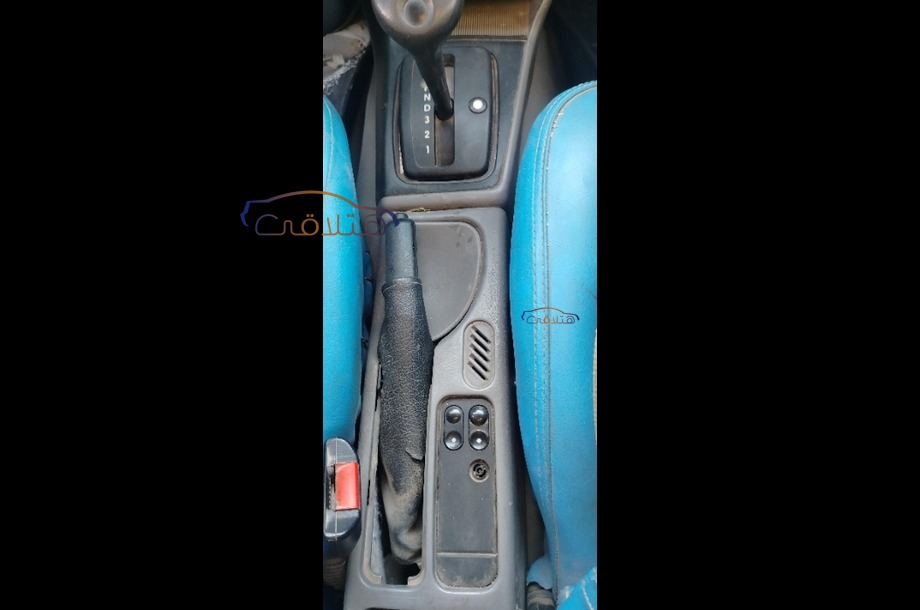 Vectra Opel أبيض