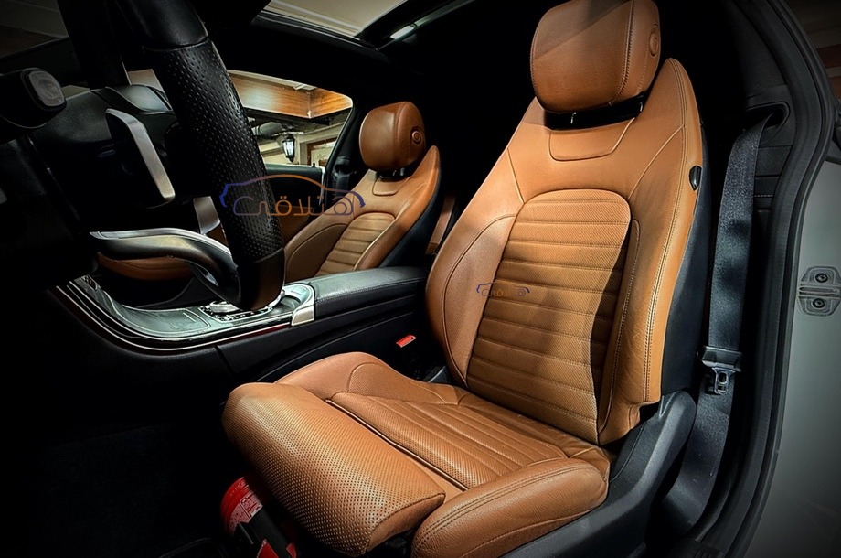 C 300 Mercedes White