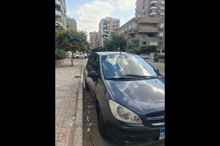 Getz Hyundai أزرق