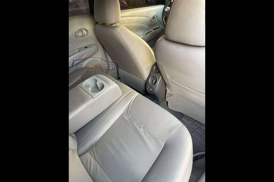 Sunny Nissan موكا