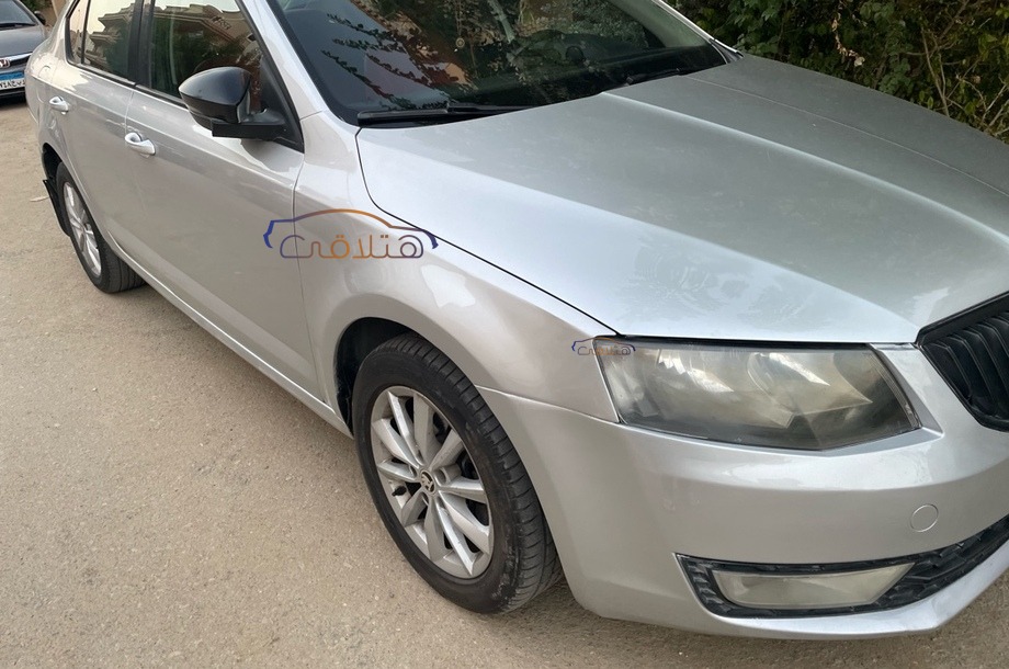 Octavia A7 Skoda فضي
