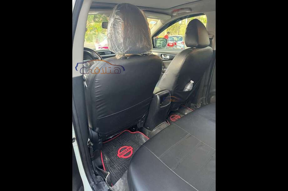 Qashqai Nissan White