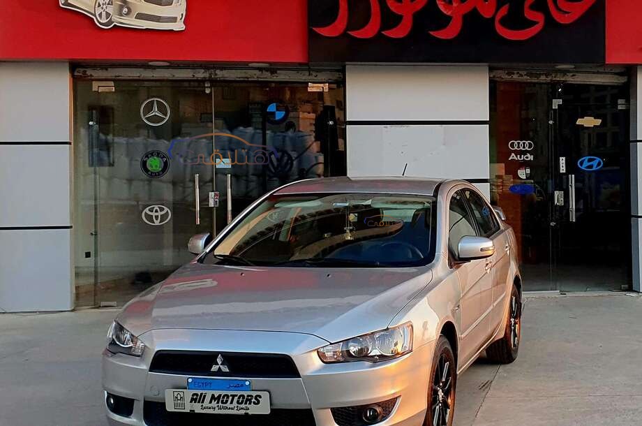 Lancer EX Shark Mitsubishi Champagne