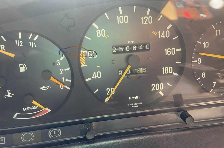200 Mercedes بني