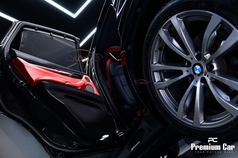 X6 BMW أسود