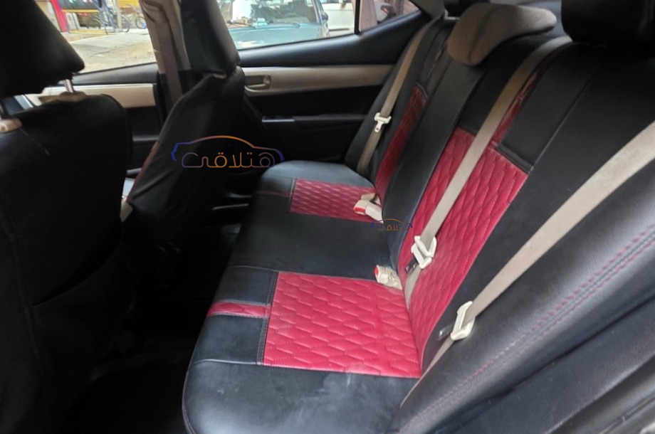 Corolla Toyota رمادي