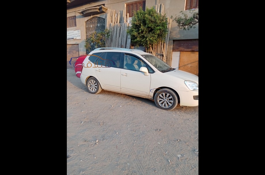 Carens Kia بيج
