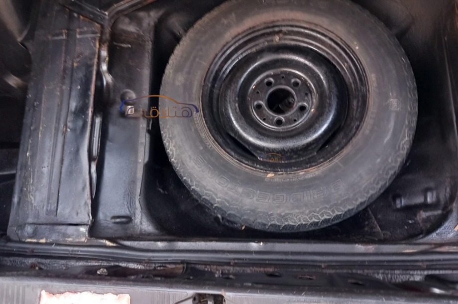 200 Mercedes أخضر