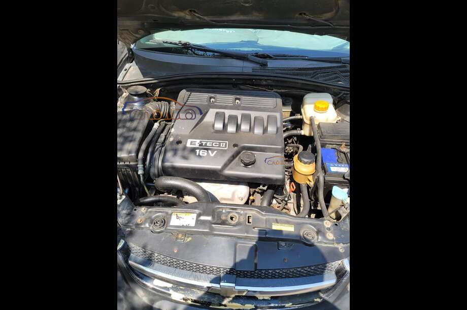 Optra Chevrolet أسود