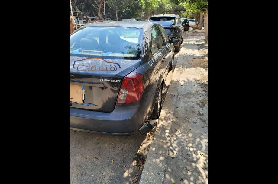 Optra Chevrolet أسود