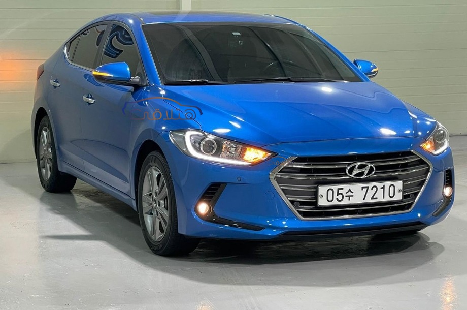 Elantra AD Hyundai أزرق