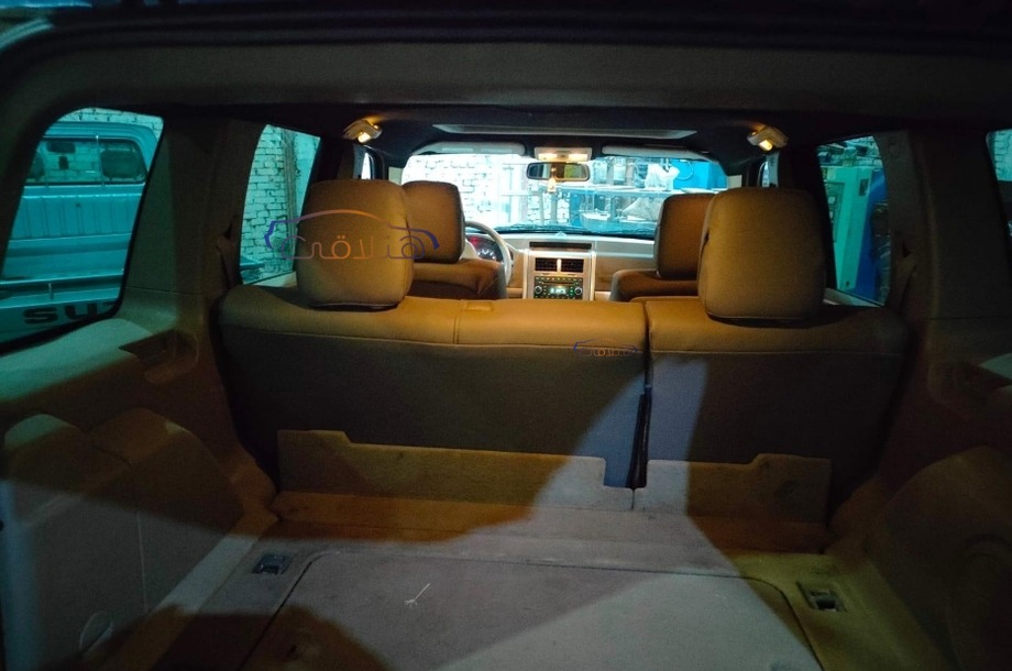 Cherokee Jeep الأزرق الداكن