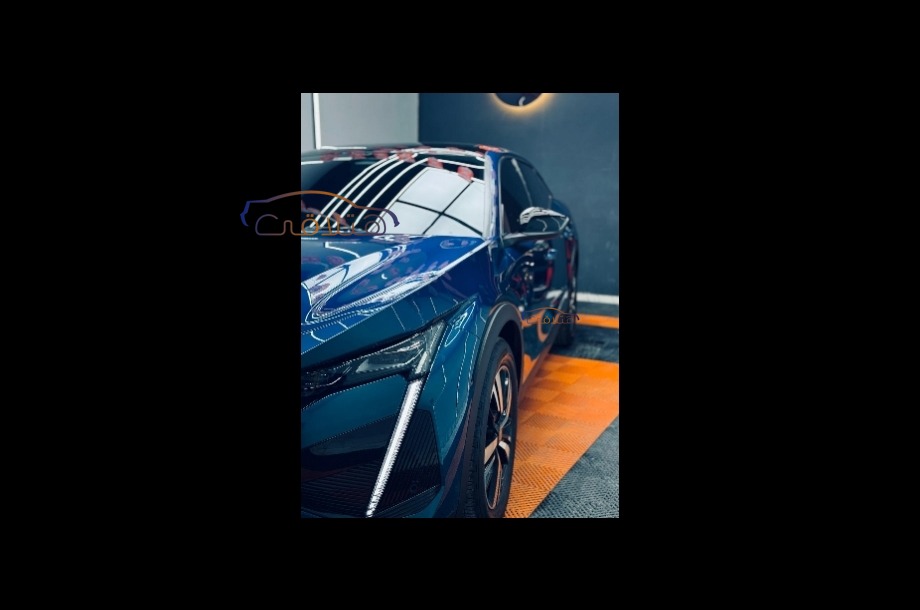 408 Peugeot أزرق