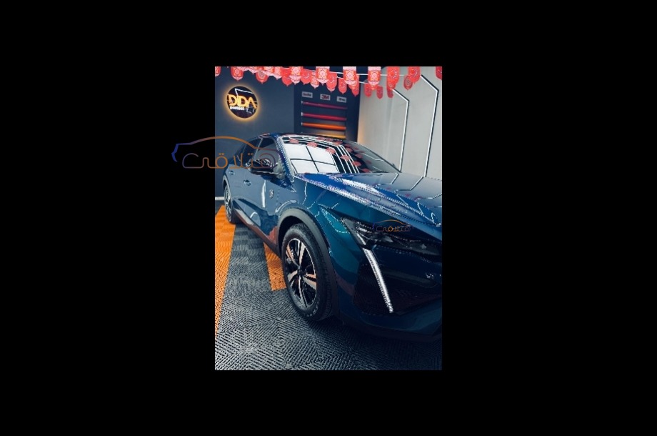 408 Peugeot أزرق