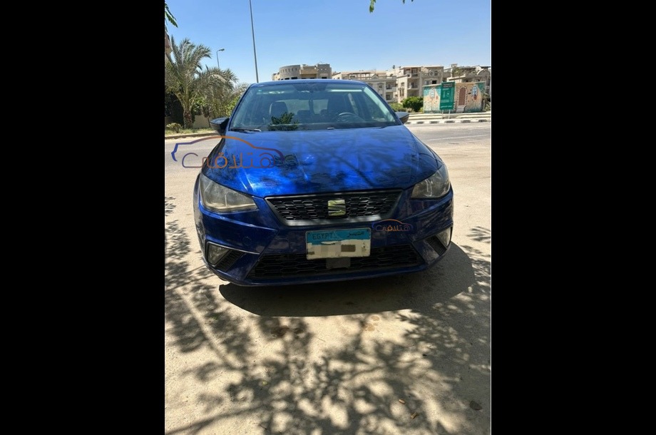 Ibiza Seat أزرق
