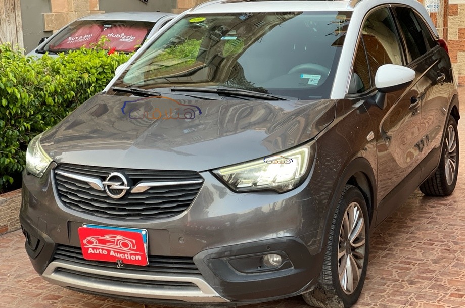 Crossland Opel رمادي