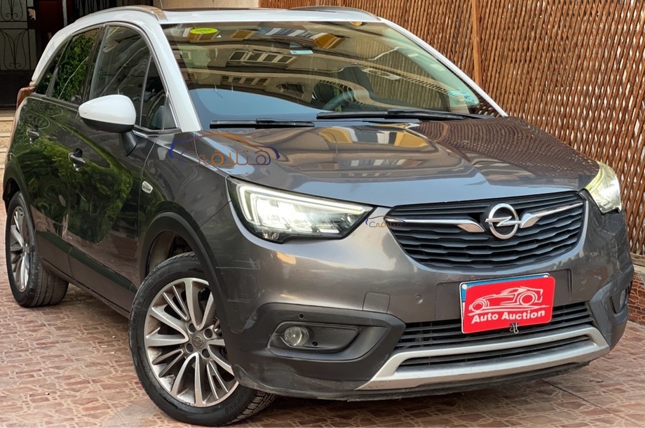 Crossland Opel رمادي
