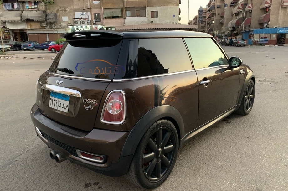 Mini Cooper S Mini بني
