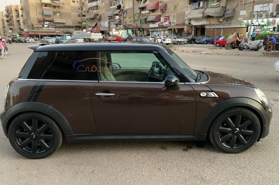 Mini Cooper S Mini بني
