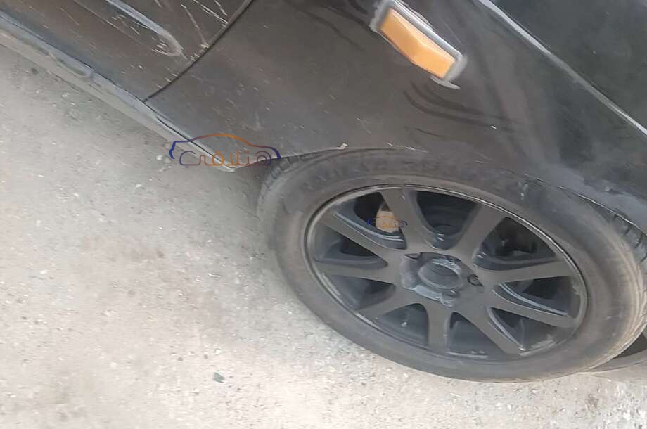 Leganza Daewoo أسود