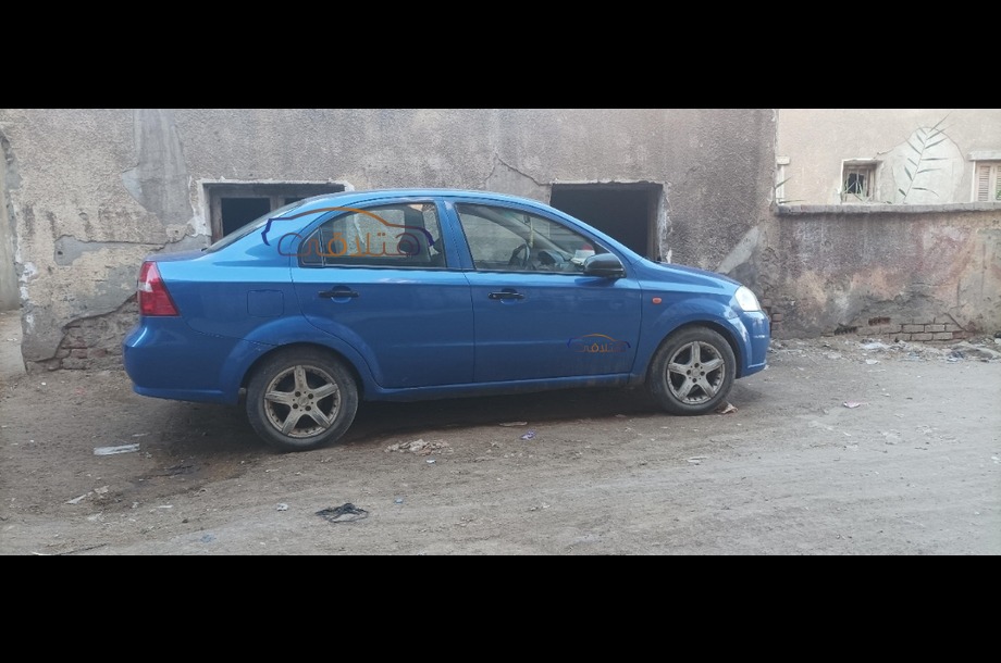 Aveo Chevrolet Blue