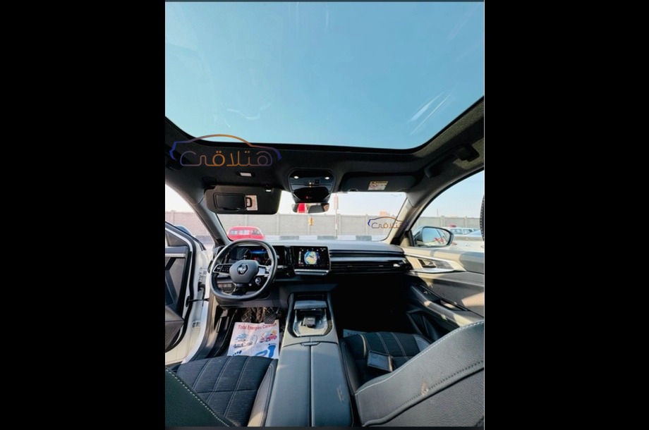 Austral Renault أبيض