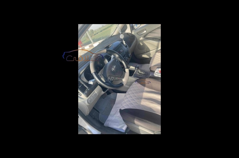 Cerato Kia فضي