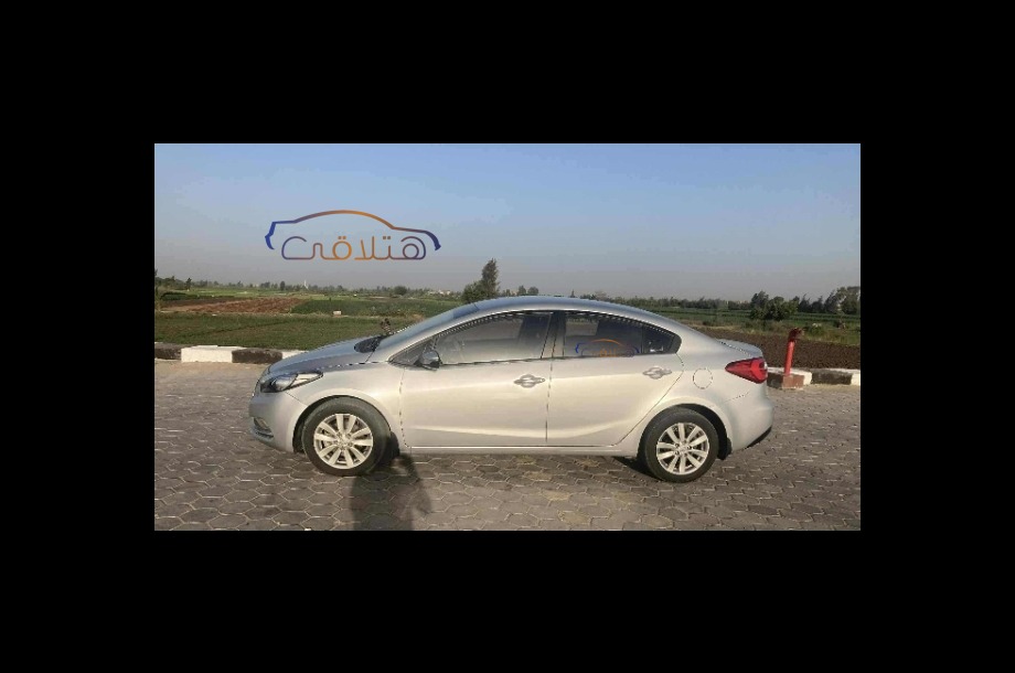 Cerato Kia فضي