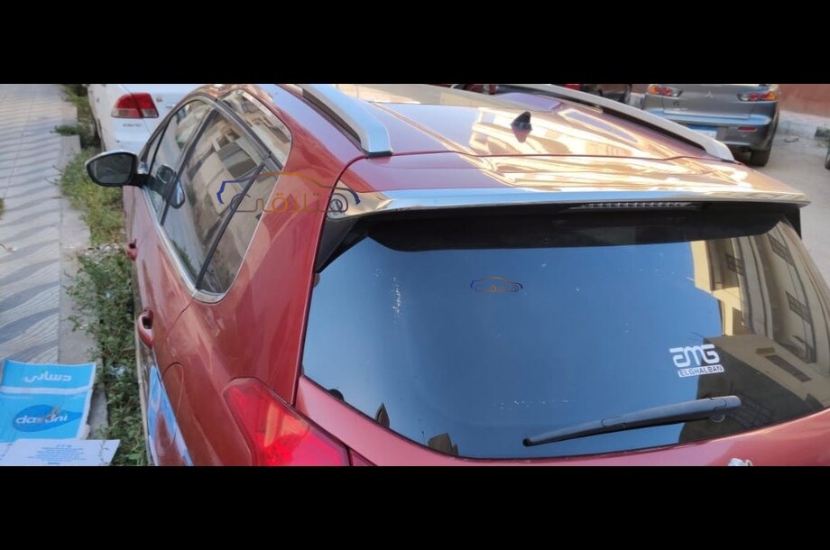 2008 Peugeot برونزي