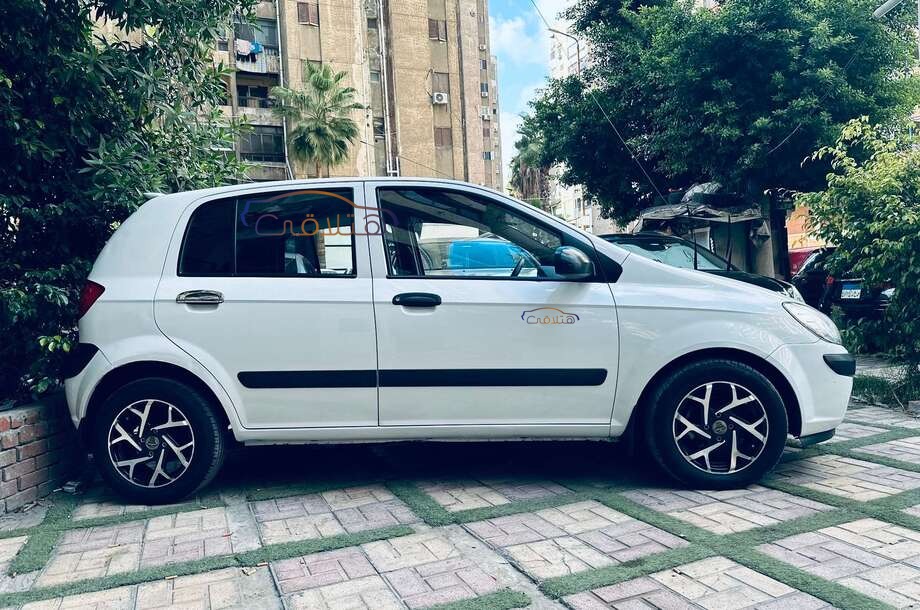 Getz Hyundai أبيض