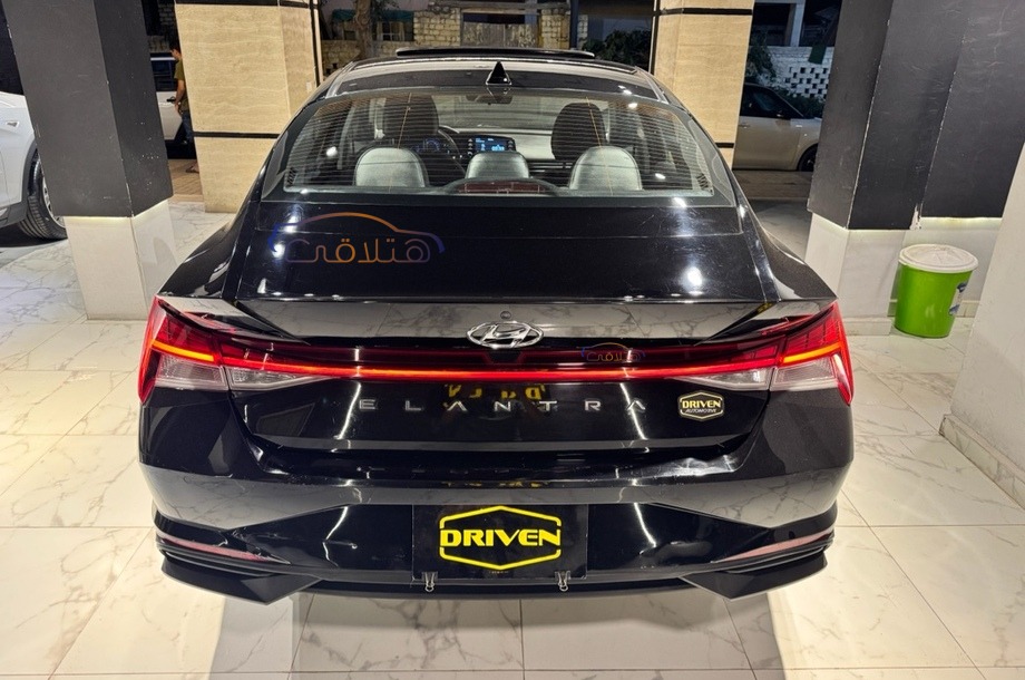 Elantra CN7 Hyundai Black