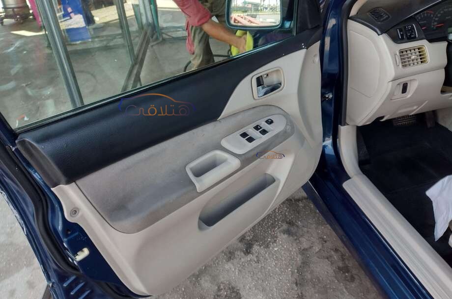 Lancer Puma Mitsubishi الأزرق الداكن