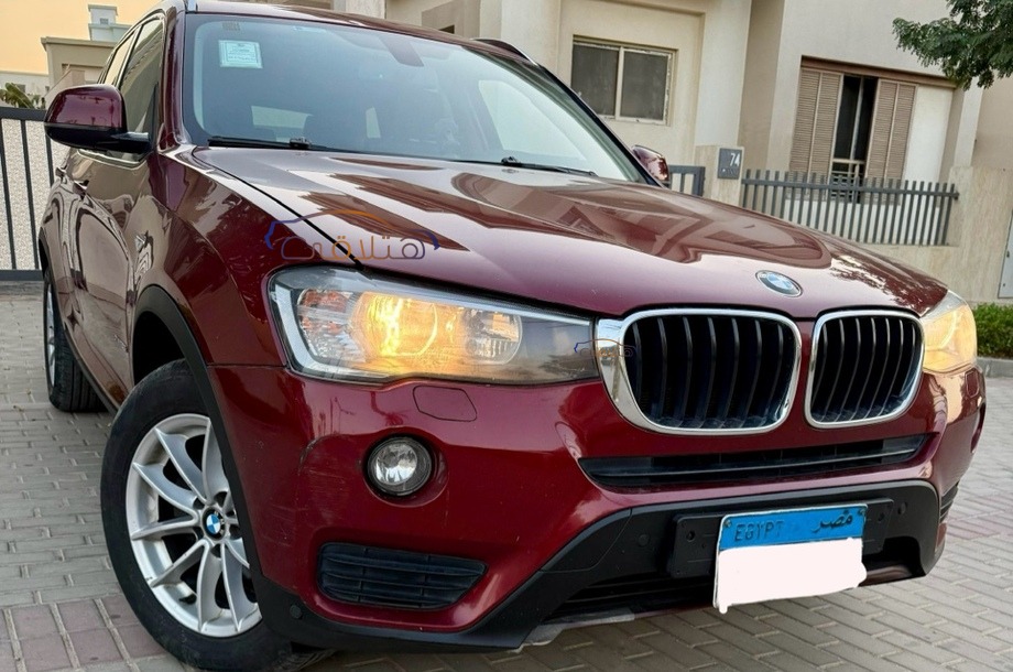 X3 BMW Dark red