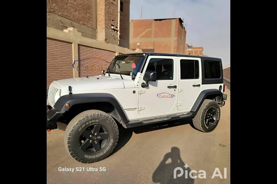 Wrangler Jeep أبيض