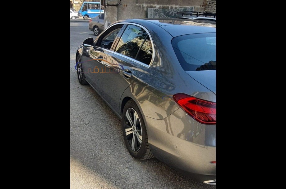 C 200 Mercedes رمادي