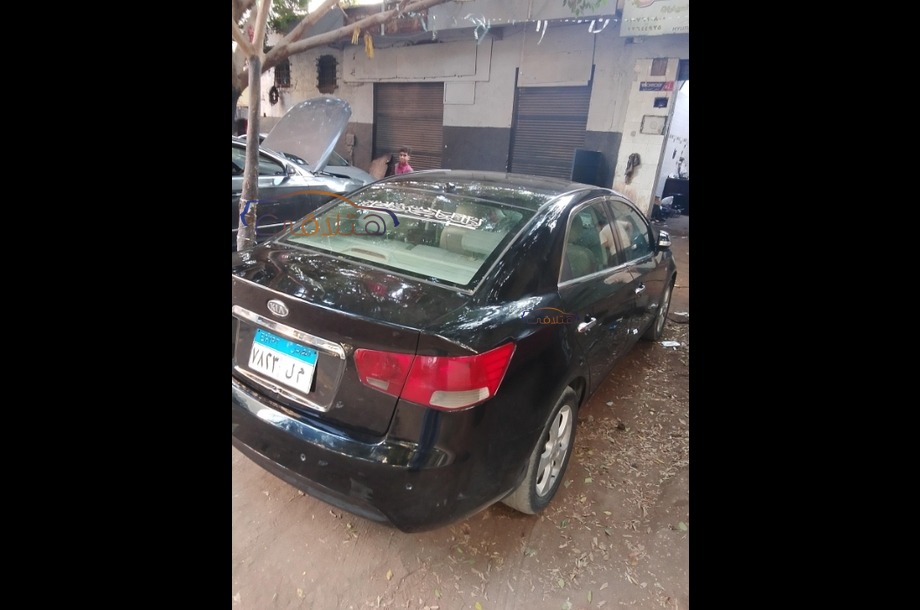 Cerato Kia أسود