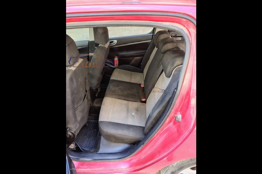 307 Peugeot احمر