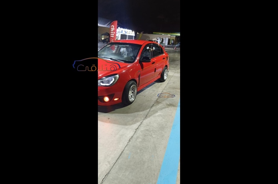 Accent Hyundai Red
