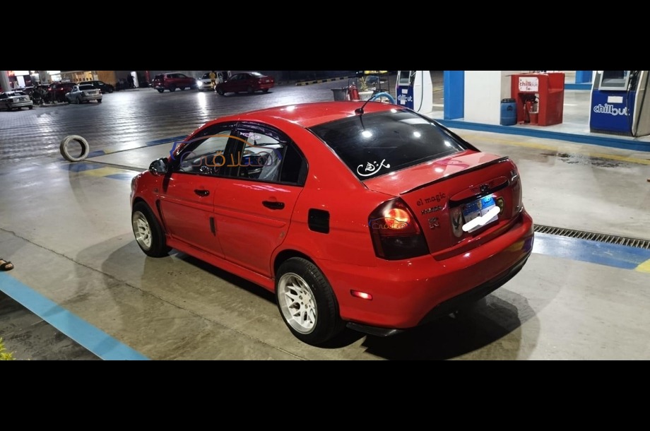 Accent Hyundai Red
