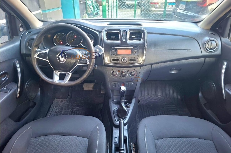 Logan Renault White