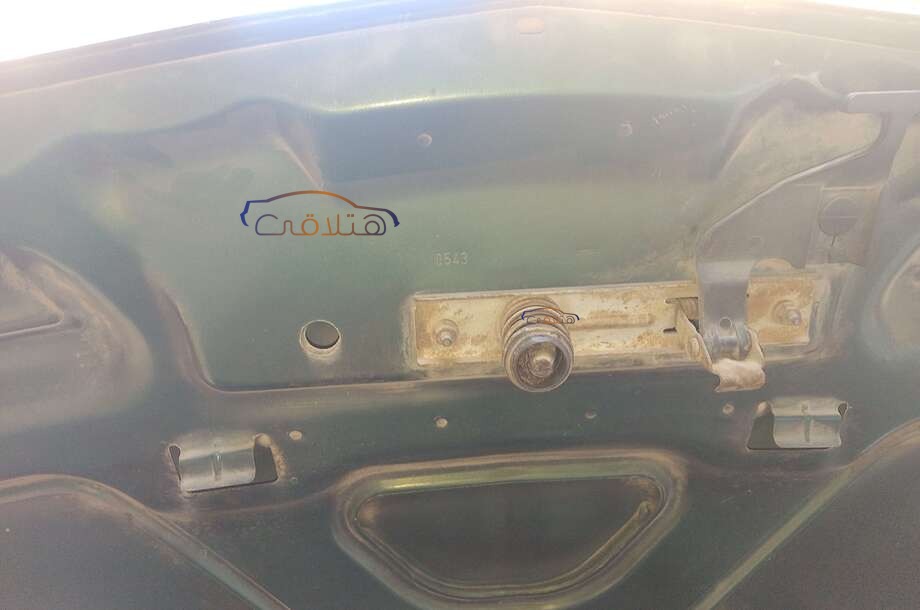 Clio Renault أخضر