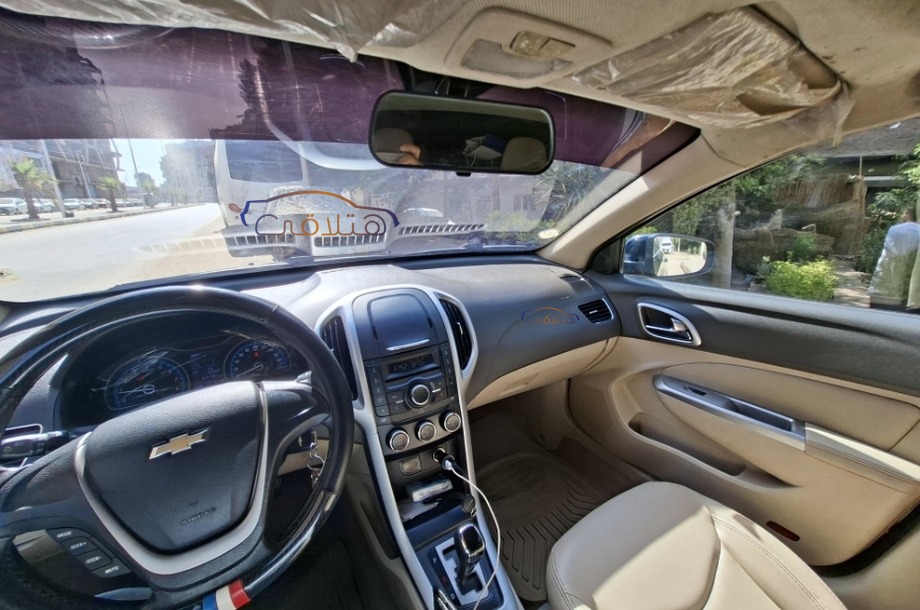 Optra Chevrolet الأزرق الداكن