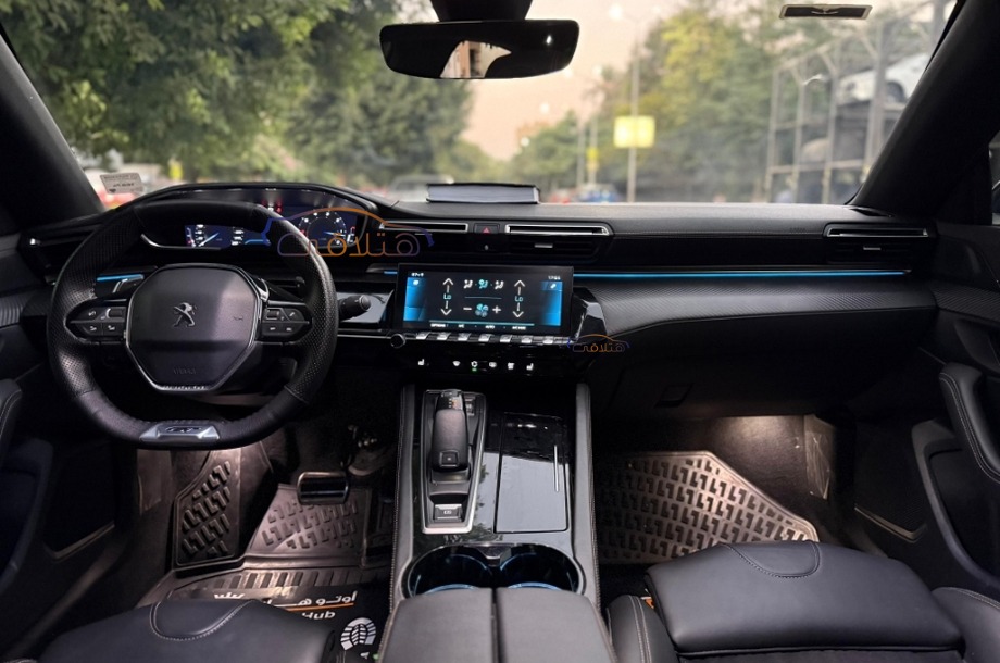 508 Peugeot أبيض