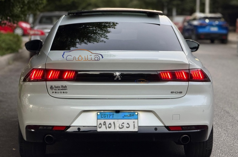 508 Peugeot أبيض