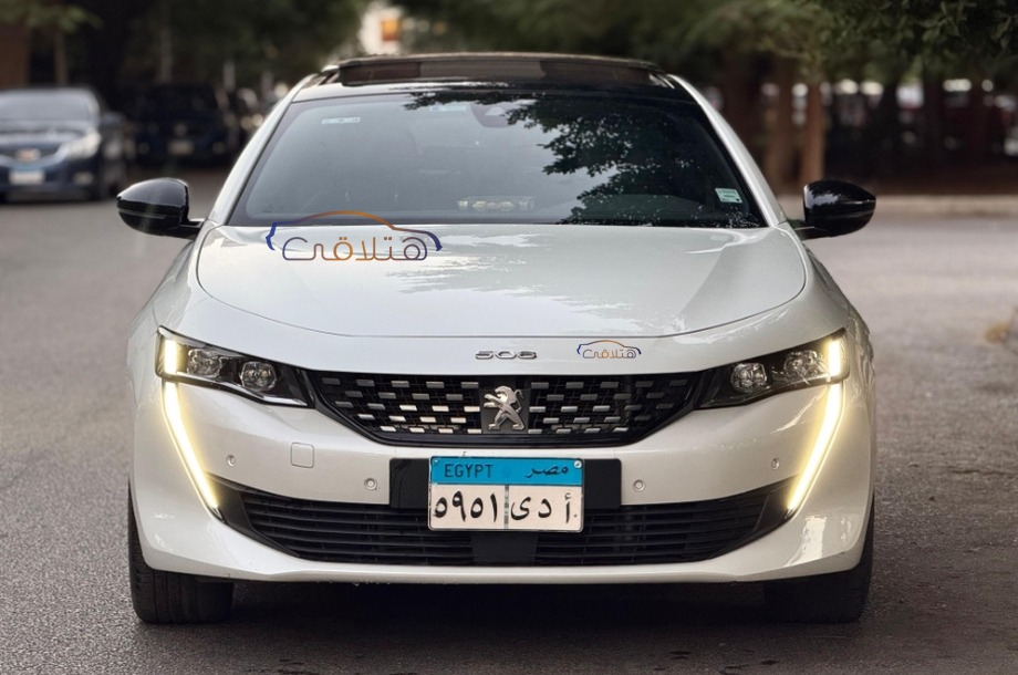 508 Peugeot أبيض