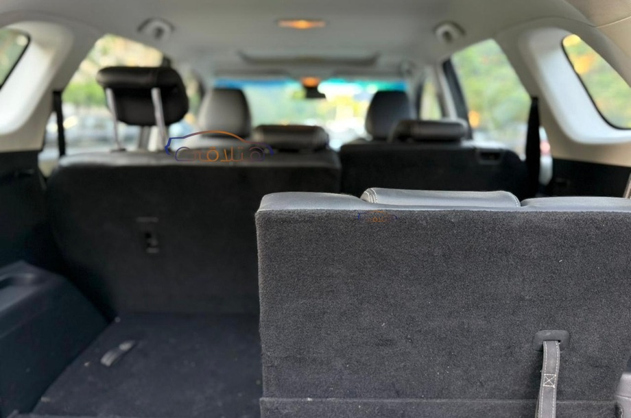 Captiva Chevrolet أسود