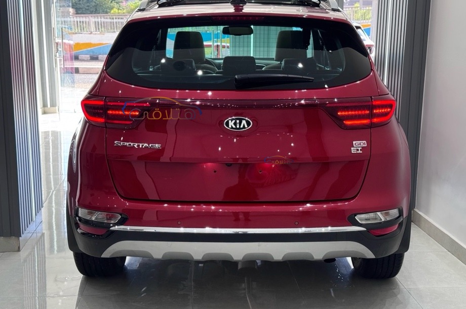 Sportage Kia احمر