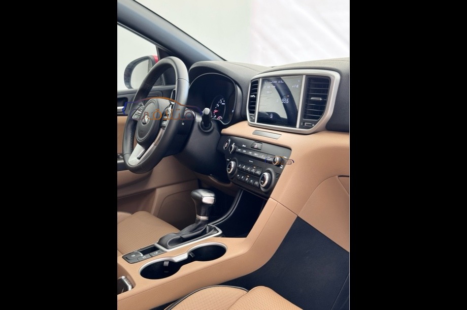 Sportage Kia احمر