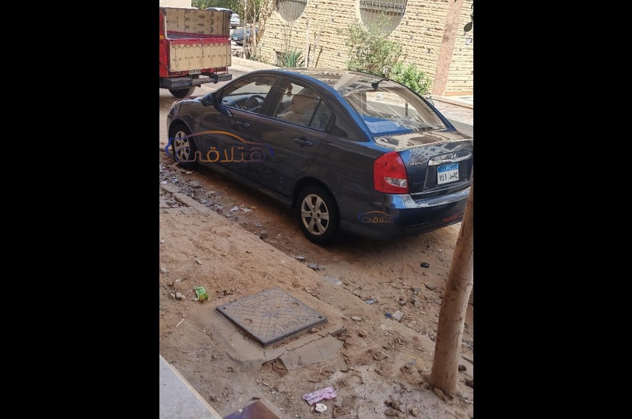 Accent Hyundai Silver