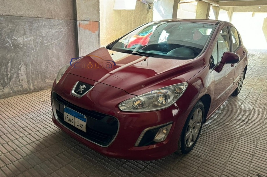 308 Peugeot Red